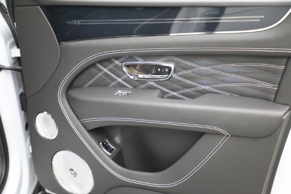 New 2023 Bentley Bentayga EWB Azure V8 First Edition for sale Sold at Aston Martin of Greenwich in Greenwich CT 06830 20