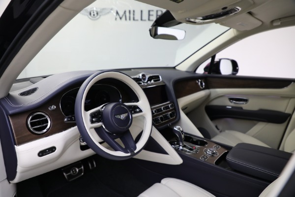 New 2024 Bentley Bentayga EWB V8 for sale $204,900 at Miller Motorcars Aston Martin in Greenwich CT 06830 17