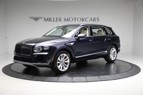 New 2024 Bentley Bentayga EWB V8 for sale $204,900 at Miller Motorcars Aston Martin in Greenwich CT 06830 2