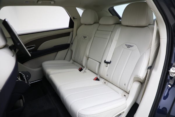 Used 2024 Bentley Bentayga EWB V8 for sale $204,900 at Miller Motorcars Aston Martin in Greenwich CT 06830 23