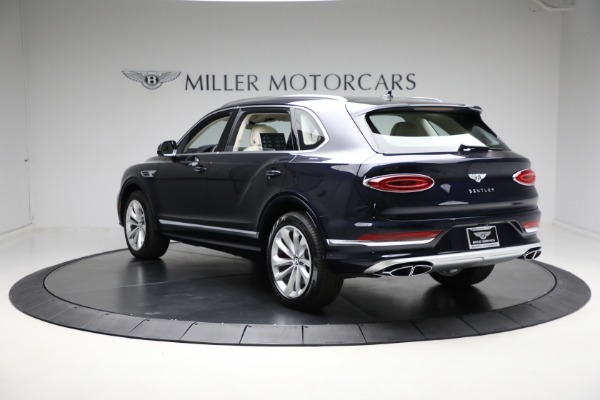 New 2024 Bentley Bentayga EWB V8 for sale $204,900 at Miller Motorcars Aston Martin in Greenwich CT 06830 7