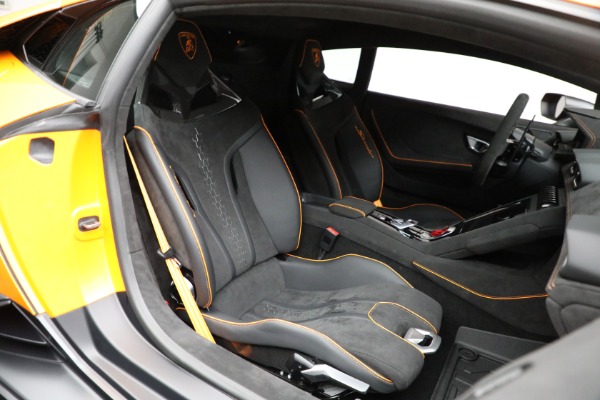 Used 2023 Lamborghini Huracan Sterrato for sale $369,900 at Aston Martin of Greenwich in Greenwich CT 06830 18