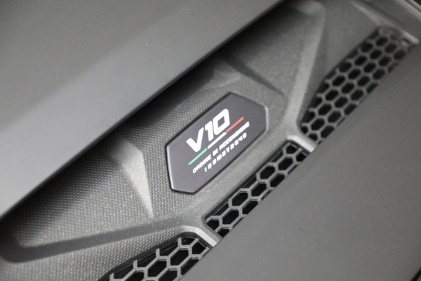 Used 2023 Lamborghini Huracan Sterrato for sale Sold at Aston Martin of Greenwich in Greenwich CT 06830 24