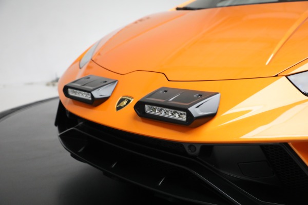 Used 2023 Lamborghini Huracan Sterrato for sale $369,900 at Aston Martin of Greenwich in Greenwich CT 06830 25