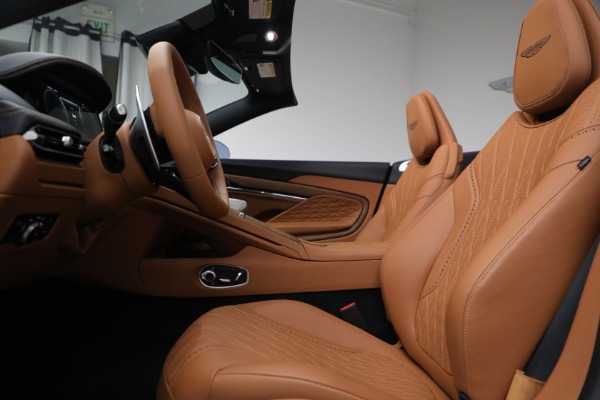 New 2024 Aston Martin DB12 Volante for sale $344,700 at Aston Martin of Greenwich in Greenwich CT 06830 27