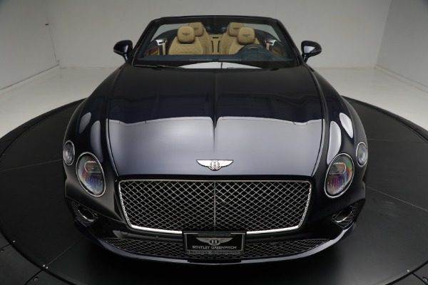 Used 2022 Bentley Continental GTC V8 for sale $249,900 at Aston Martin of Greenwich in Greenwich CT 06830 13