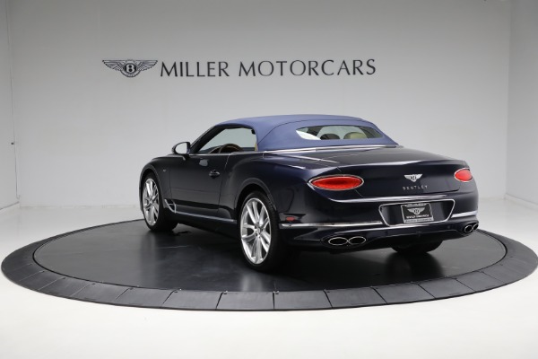 Used 2022 Bentley Continental GTC V8 for sale Sold at Aston Martin of Greenwich in Greenwich CT 06830 19