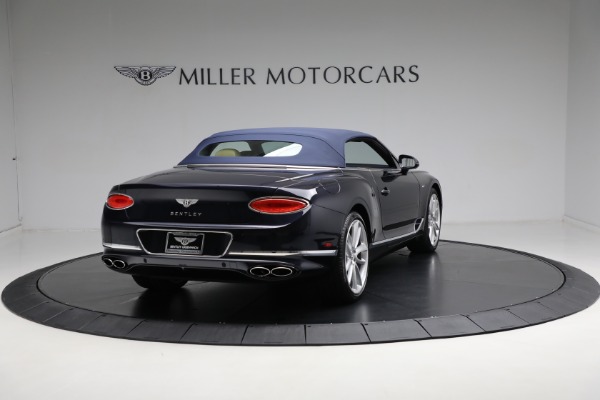 Used 2022 Bentley Continental GTC V8 for sale Sold at Aston Martin of Greenwich in Greenwich CT 06830 21