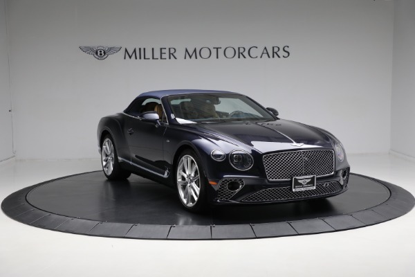 Used 2022 Bentley Continental GTC V8 for sale $249,900 at Aston Martin of Greenwich in Greenwich CT 06830 25