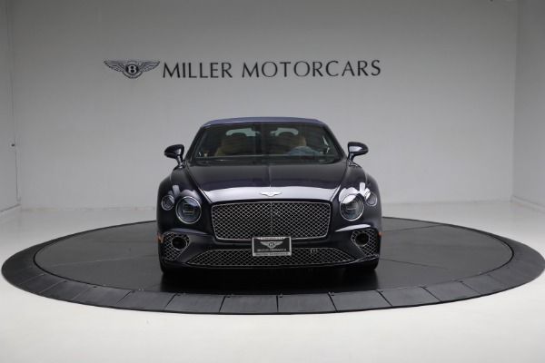 Used 2022 Bentley Continental GTC V8 for sale $249,900 at Aston Martin of Greenwich in Greenwich CT 06830 26