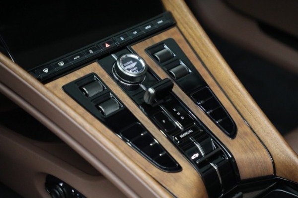 Used 2024 Aston Martin DB12 Volante for sale $279,900 at Aston Martin of Greenwich in Greenwich CT 06830 25