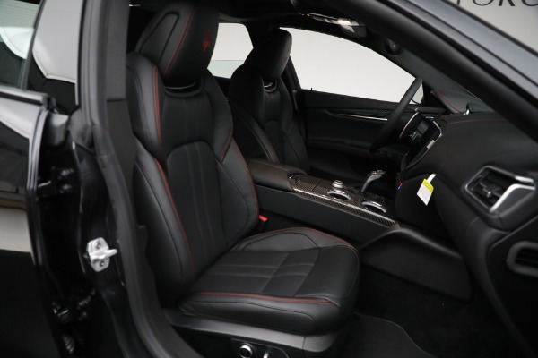 Used 2024 Maserati Ghibli Modena Ultima Q4 for sale $69,900 at Miller Motorcars Aston Martin in Greenwich CT 06830 28
