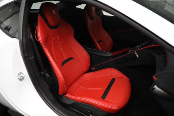 Used 2022 Ferrari Roma for sale $285,900 at Aston Martin of Greenwich in Greenwich CT 06830 19