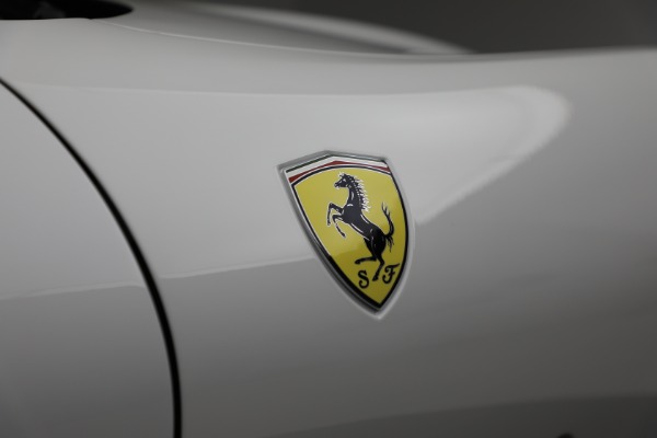 Used 2022 Ferrari Roma for sale $285,900 at Aston Martin of Greenwich in Greenwich CT 06830 24