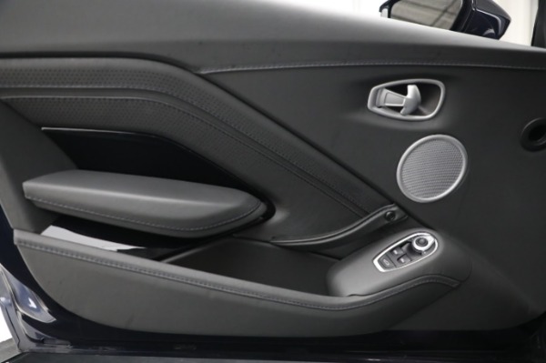 Used 2020 Aston Martin Vantage for sale Sold at Aston Martin of Greenwich in Greenwich CT 06830 15