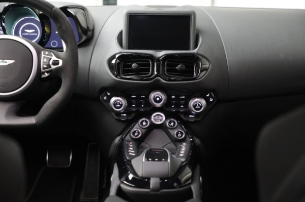 Used 2020 Aston Martin Vantage for sale Sold at Aston Martin of Greenwich in Greenwich CT 06830 20