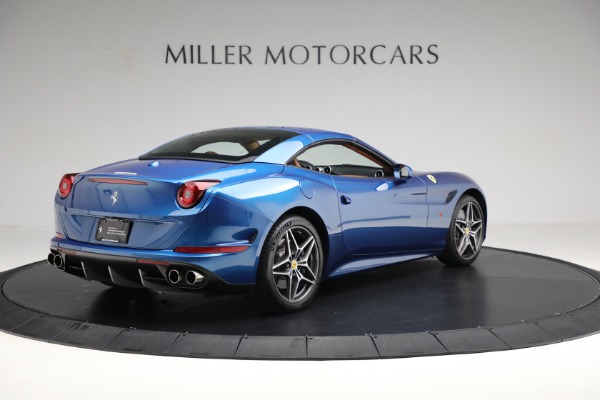 Used 2016 Ferrari California T for sale $169,900 at Aston Martin of Greenwich in Greenwich CT 06830 17
