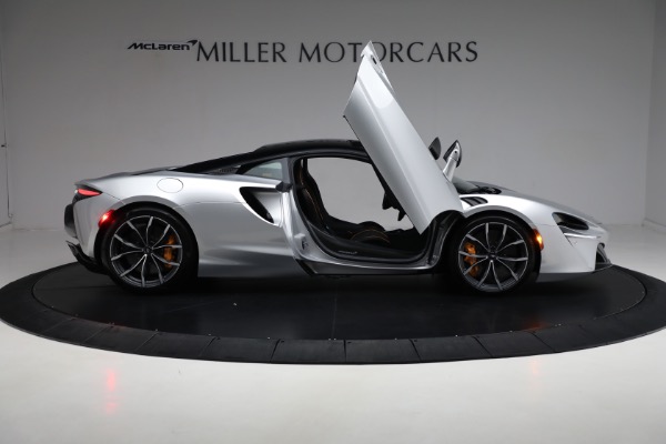 New 2023 McLaren Artura Vision for sale Sold at Aston Martin of Greenwich in Greenwich CT 06830 18