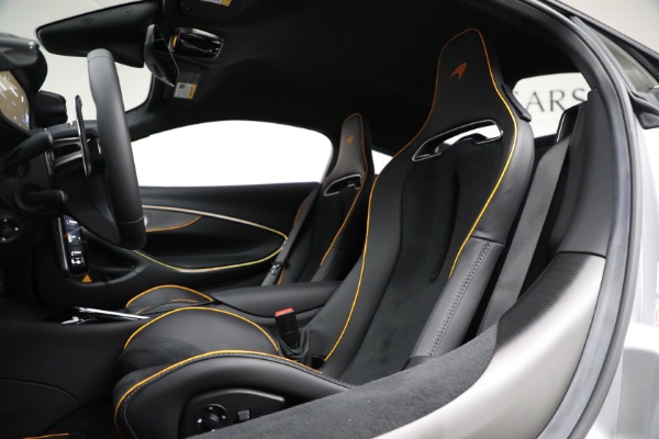New 2023 McLaren Artura Vision for sale Sold at Aston Martin of Greenwich in Greenwich CT 06830 21
