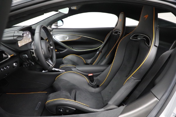 New 2023 McLaren Artura Vision for sale Sold at Aston Martin of Greenwich in Greenwich CT 06830 22