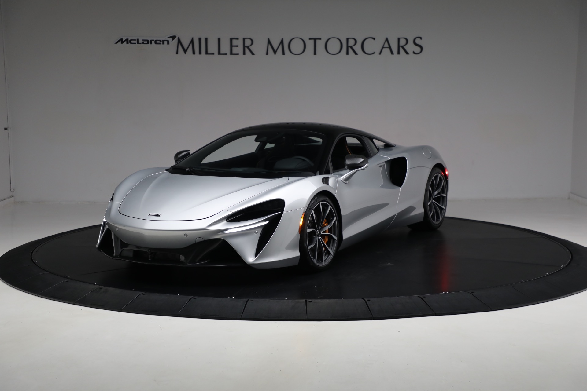 New 2023 McLaren Artura Vision for sale Sold at Aston Martin of Greenwich in Greenwich CT 06830 1