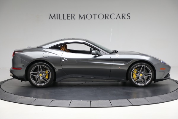 Used 2015 Ferrari California T for sale Sold at Aston Martin of Greenwich in Greenwich CT 06830 17