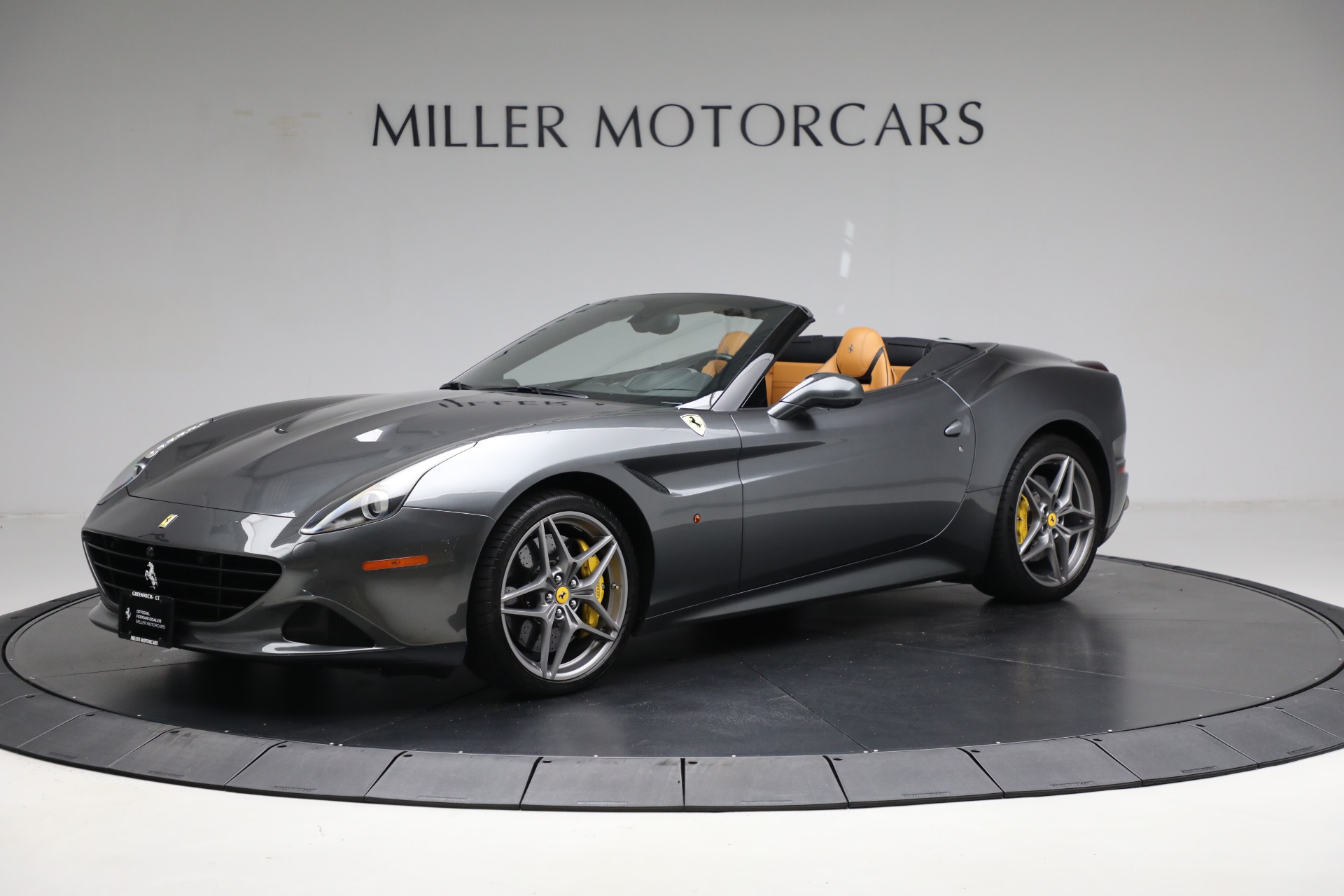 Used 2015 Ferrari California T for sale Sold at Aston Martin of Greenwich in Greenwich CT 06830 1