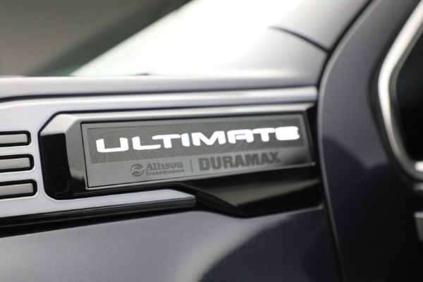 Used 2024 GMC Sierra 2500HD Denali Ultimate for sale Sold at Aston Martin of Greenwich in Greenwich CT 06830 10
