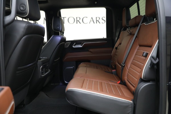 Used 2024 GMC Sierra 2500HD Denali Ultimate for sale Sold at Aston Martin of Greenwich in Greenwich CT 06830 16