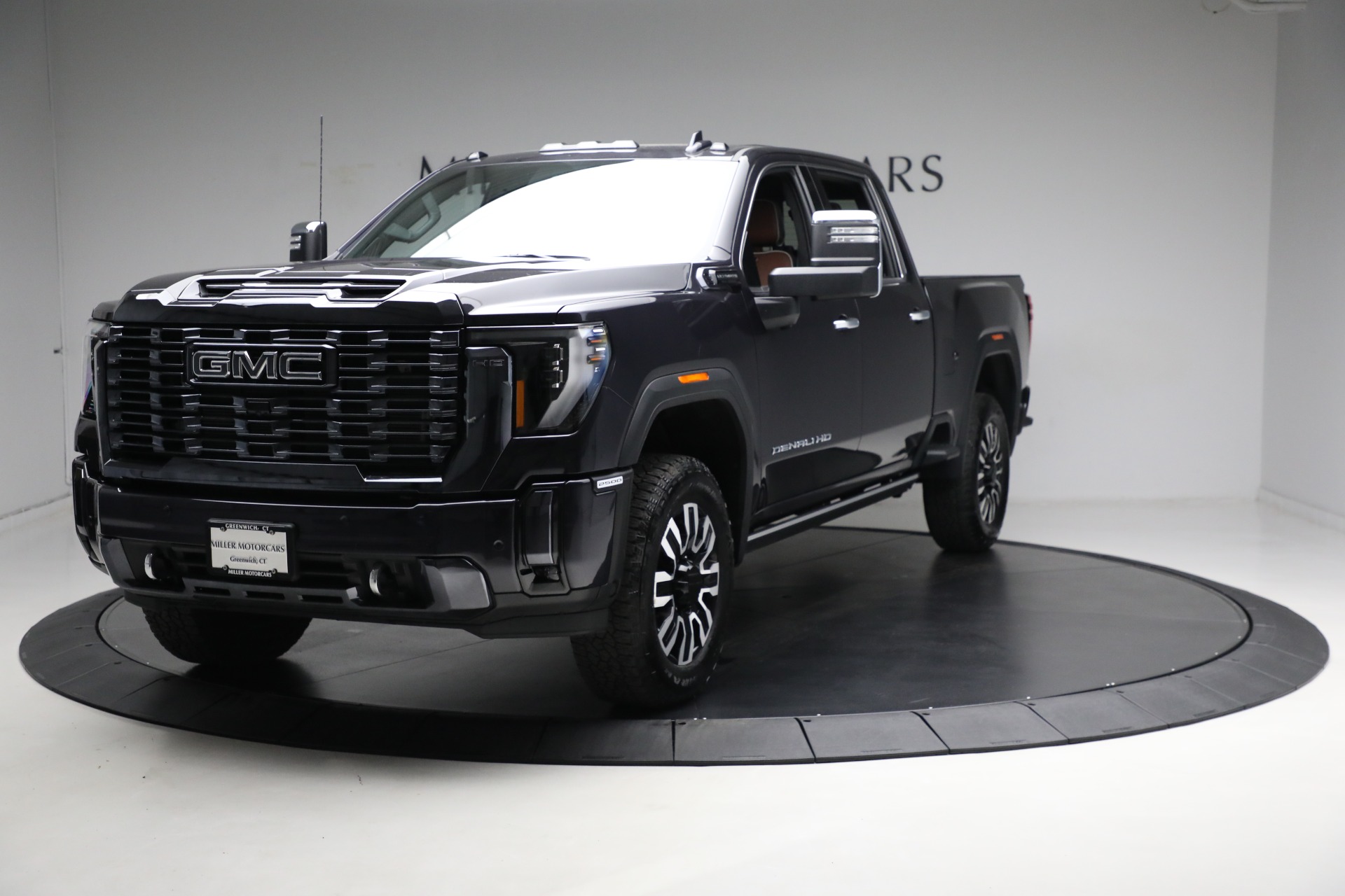 Used 2024 GMC Sierra 2500HD Denali Ultimate for sale Sold at Aston Martin of Greenwich in Greenwich CT 06830 1