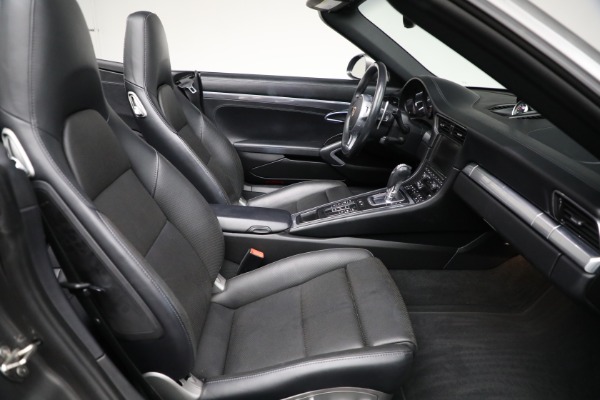 Used 2015 Porsche 911 Carrera 4S for sale Sold at Aston Martin of Greenwich in Greenwich CT 06830 24