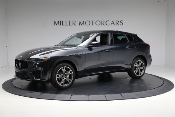 Used 2022 Maserati Levante Modena for sale Sold at Aston Martin of Greenwich in Greenwich CT 06830 3