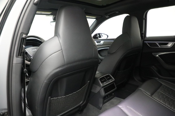 Used 2022 Audi RS 6 Avant 4.0T quattro Avant for sale Sold at Aston Martin of Greenwich in Greenwich CT 06830 17