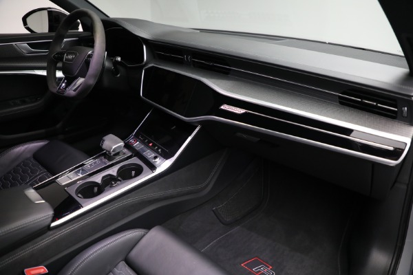 Used 2022 Audi RS 6 Avant 4.0T quattro Avant for sale Sold at Aston Martin of Greenwich in Greenwich CT 06830 19