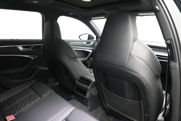 Used 2022 Audi RS 6 Avant 4.0T quattro Avant for sale Sold at Aston Martin of Greenwich in Greenwich CT 06830 22