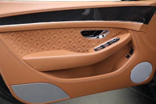 Used 2022 Bentley Continental GT V8 for sale Sold at Aston Martin of Greenwich in Greenwich CT 06830 18