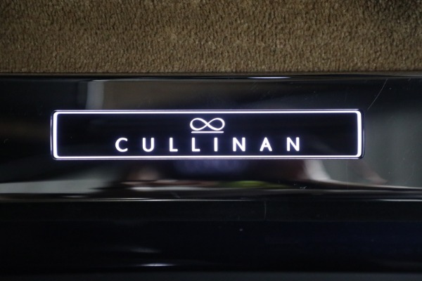Used 2024 Rolls-Royce Black Badge Cullinan for sale Sold at Aston Martin of Greenwich in Greenwich CT 06830 22