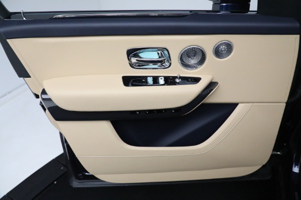 Used 2024 Rolls-Royce Black Badge Cullinan for sale Sold at Aston Martin of Greenwich in Greenwich CT 06830 23