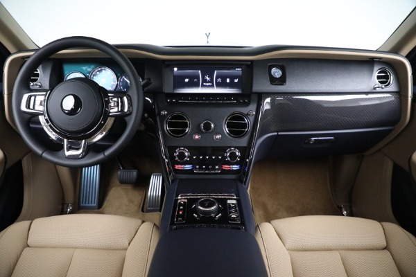 Used 2024 Rolls-Royce Black Badge Cullinan for sale Sold at Aston Martin of Greenwich in Greenwich CT 06830 4