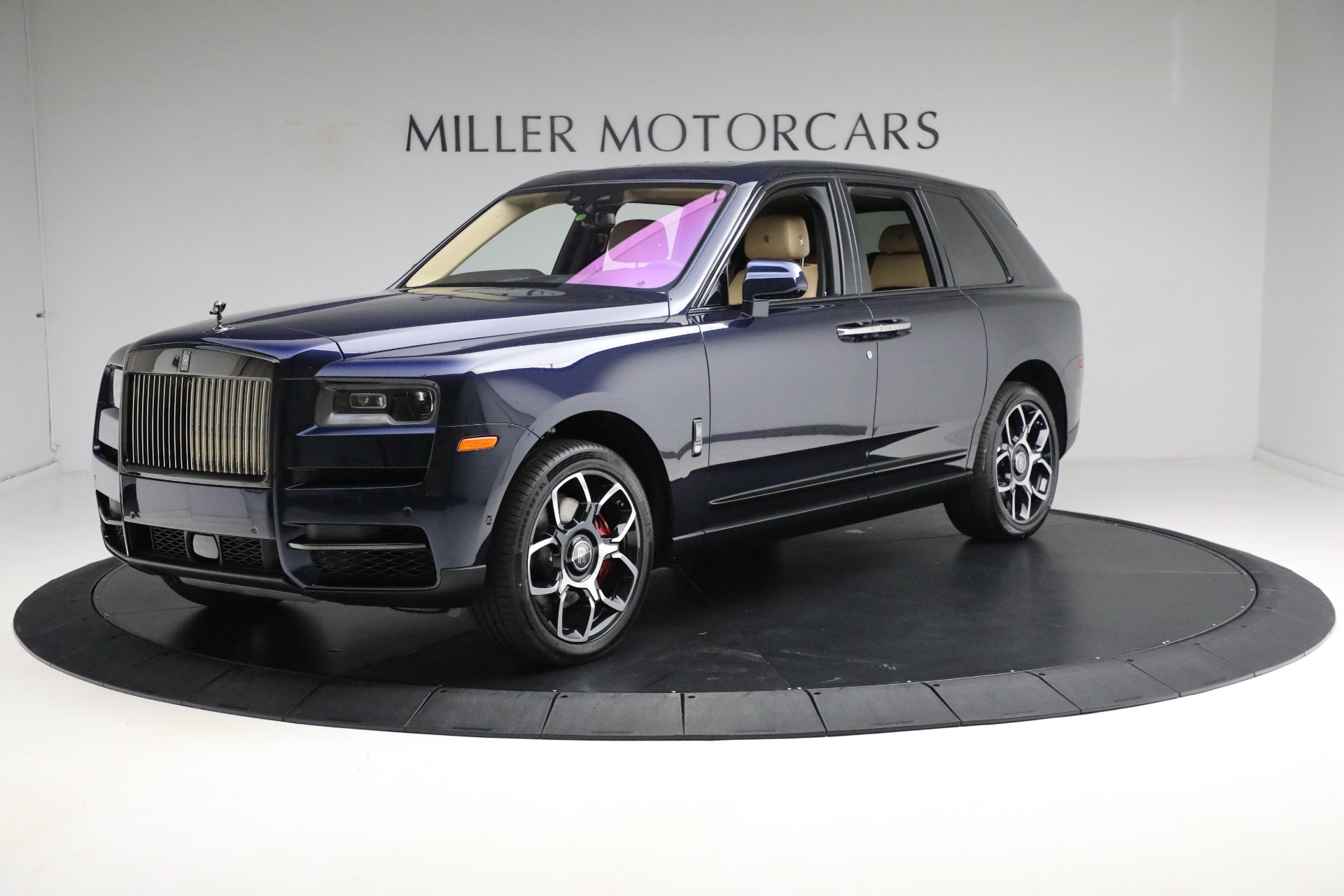Used 2024 Rolls-Royce Black Badge Cullinan for sale Sold at Aston Martin of Greenwich in Greenwich CT 06830 1