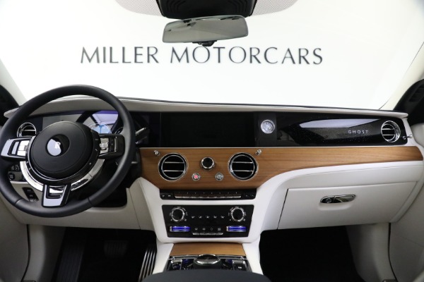 Used 2022 Rolls-Royce Ghost for sale Sold at Miller Motorcars Aston Martin in Greenwich CT 06830 4