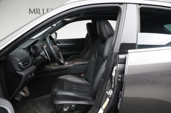 Used 2022 Maserati Levante GT for sale Sold at Aston Martin of Greenwich in Greenwich CT 06830 25