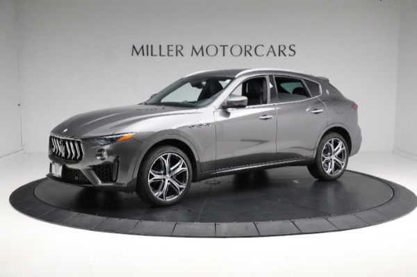Used 2022 Maserati Levante GT for sale Sold at Aston Martin of Greenwich in Greenwich CT 06830 4