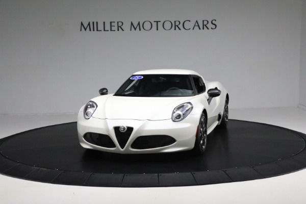 Used 2015 Alfa Romeo 4C for sale Sold at Aston Martin of Greenwich in Greenwich CT 06830 2
