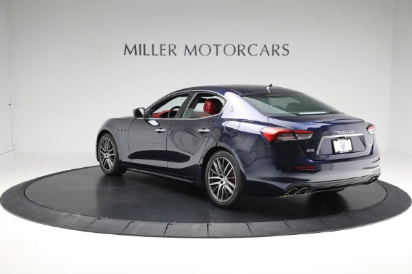 Used 2021 Maserati Ghibli SQ4 GranLusso for sale Sold at Aston Martin of Greenwich in Greenwich CT 06830 9