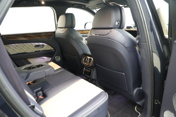 Used 2021 Bentley Bentayga V8 for sale Sold at Aston Martin of Greenwich in Greenwich CT 06830 22