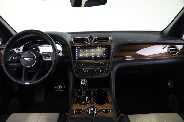 Used 2021 Bentley Bentayga V8 for sale Sold at Aston Martin of Greenwich in Greenwich CT 06830 26