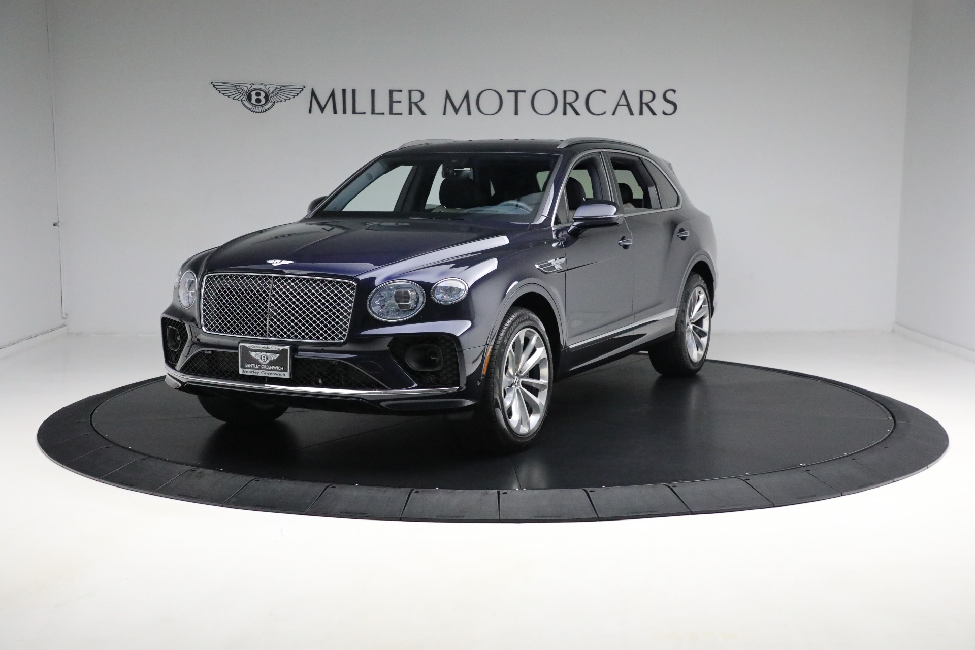Used 2021 Bentley Bentayga V8 for sale Sold at Aston Martin of Greenwich in Greenwich CT 06830 1