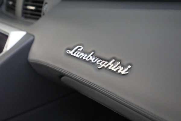 Used 2013 Lamborghini Aventador LP 700-4 for sale Sold at Aston Martin of Greenwich in Greenwich CT 06830 26