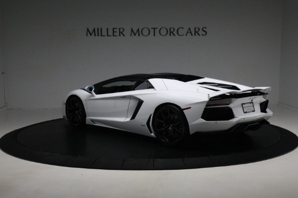 Used 2013 Lamborghini Aventador LP 700-4 for sale Sold at Aston Martin of Greenwich in Greenwich CT 06830 6
